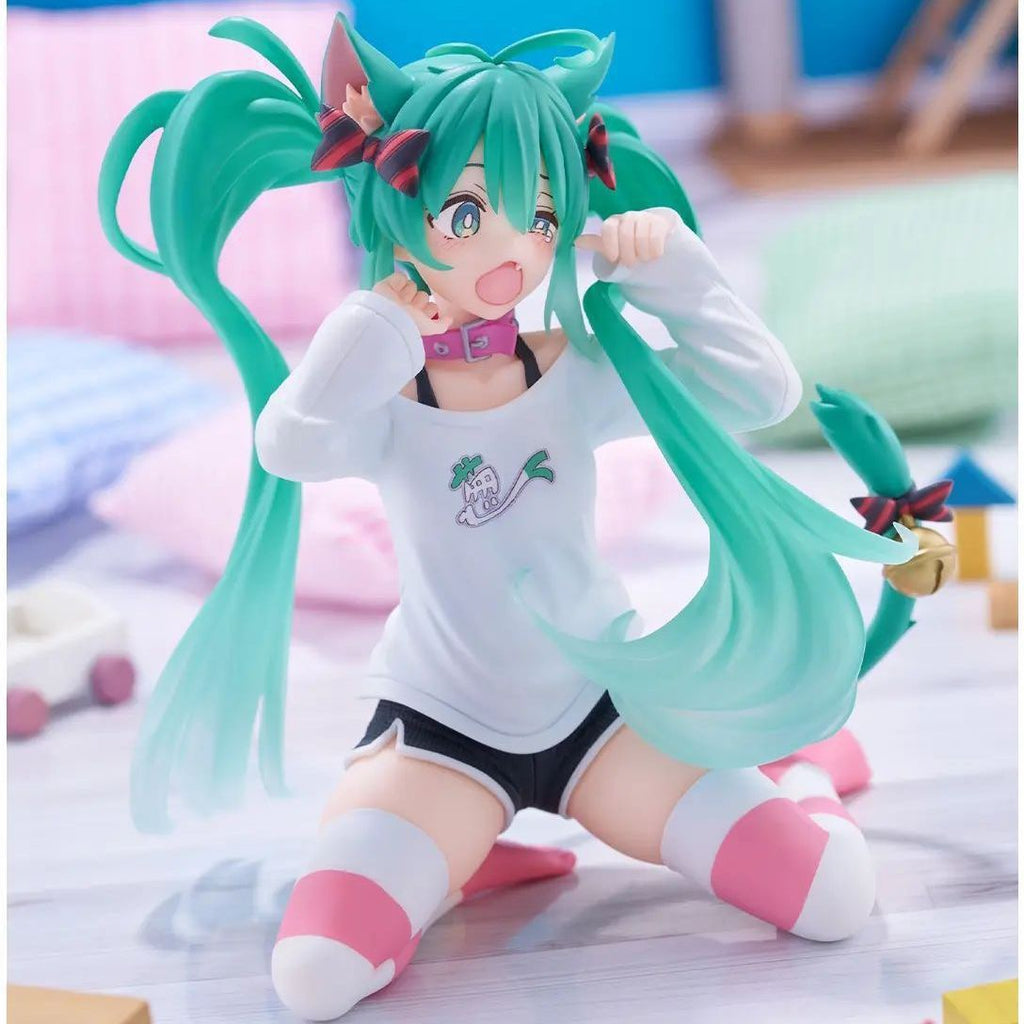MIKU Kawaii Anime Cat Girl PVC Figure – Cute Collectible Desk Decoration